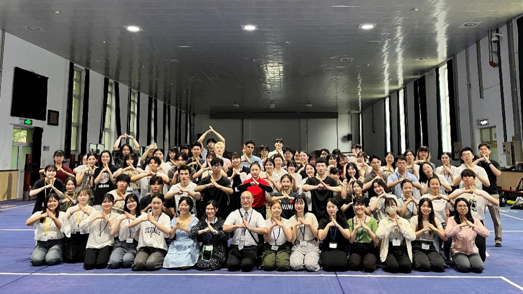 82c0e68c6f3344afa5f2108d13833170